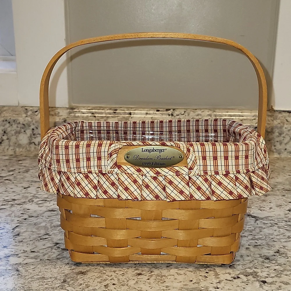 Longaberger 1999 Dresden Basket with Handle and 2 Liners
